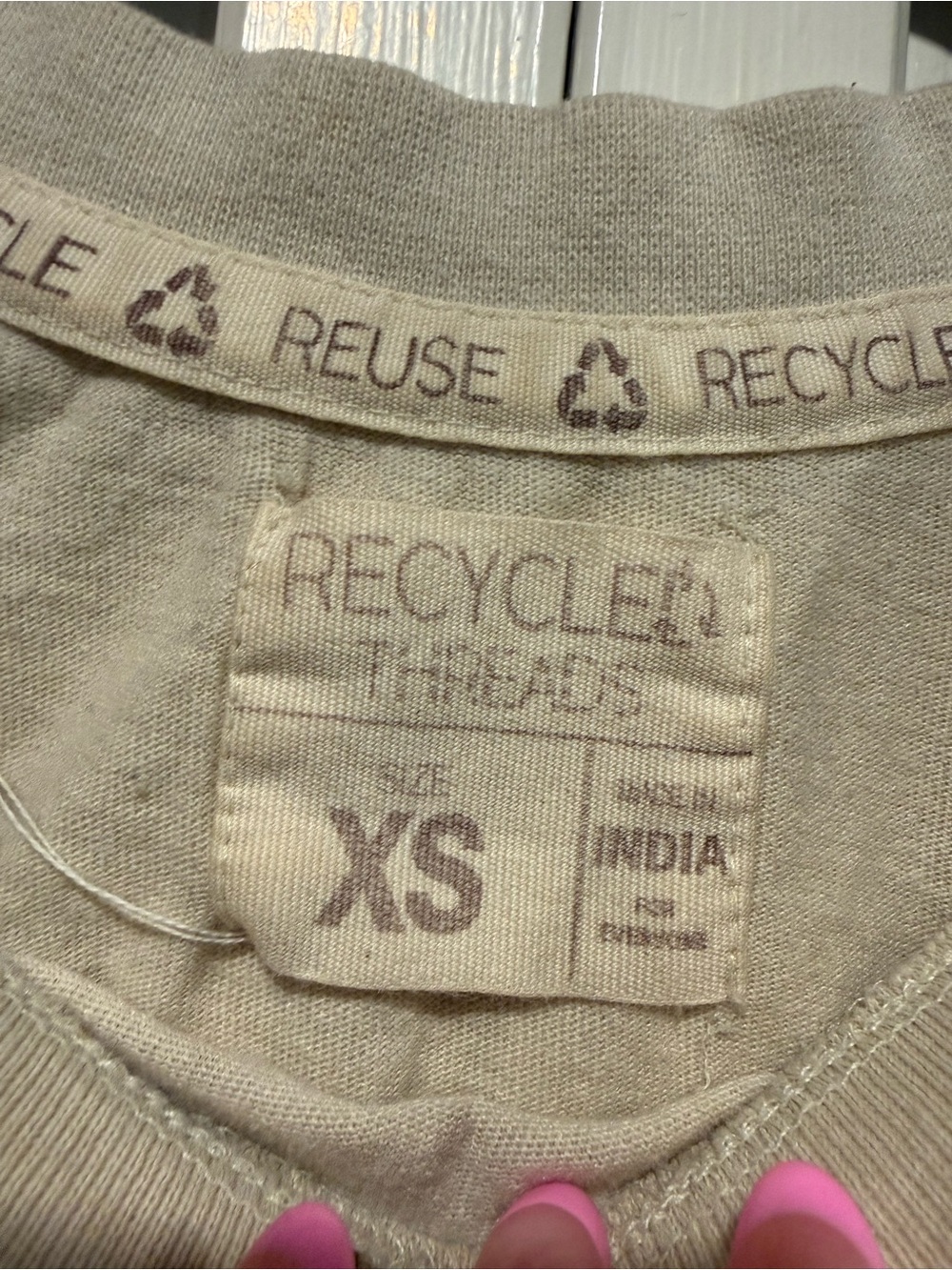 Recycled Threads graphic size XS - Picture 2 of 4